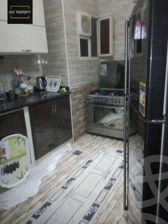 https://aqarmap.com.eg/en/listing/5563293-for-sale-cairo-6th-of-october-el-ahyaa-neighborhood-4th-school-st