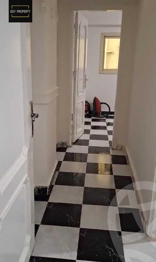 https://aqarmap.com.eg/ar/listing/5566403-for-sale-cairo-6th-of-october-el-ahyaa-neighborhood-3rd-al-hay-al-thalith-st