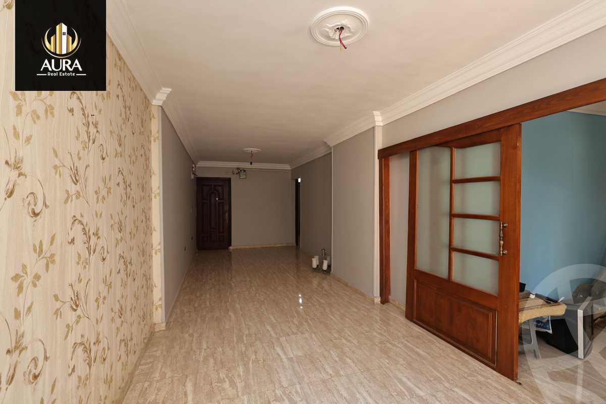 https://aqarmap.com.eg/en/listing/5039726-for-sale-alexandria-kafr-abdo-kafr-abdou-st