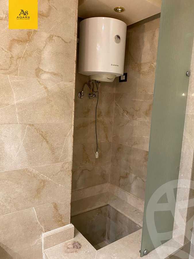 https://aqarmap.com.eg/en/listing/4966857-for-rent-cairo-el-sheikh-zayed-city-compounds-royal-meadows