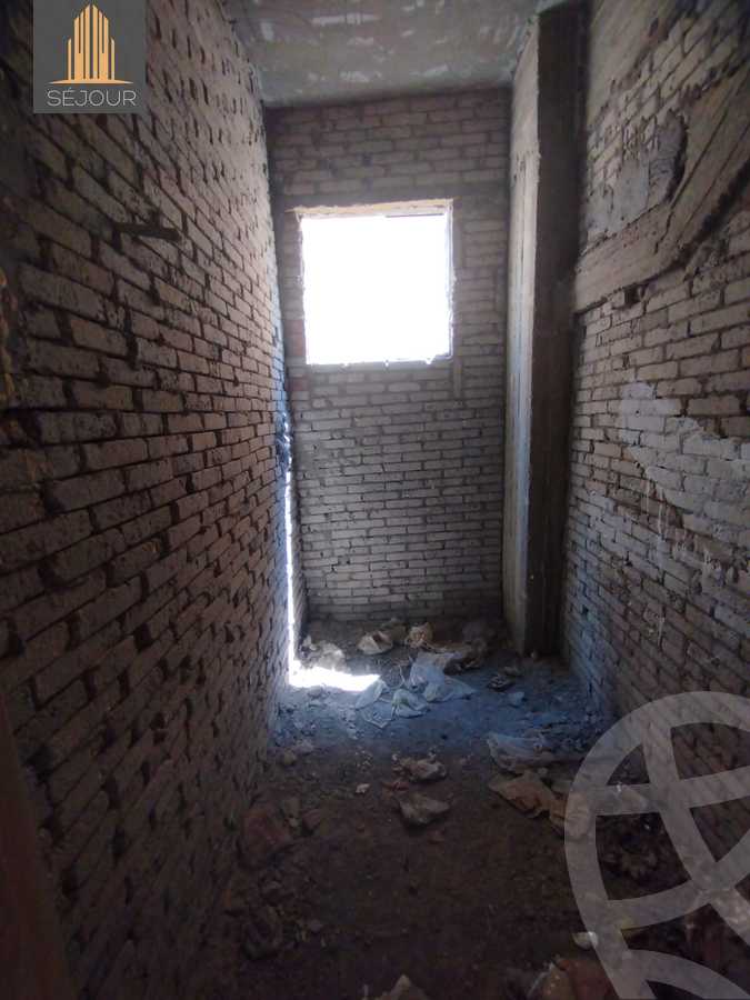 https://aqarmap.com.eg/ar/listing/4213698-for-sale-cairo-6th-of-october-el-tawsaat-el-shamalya-hy-2000-qt