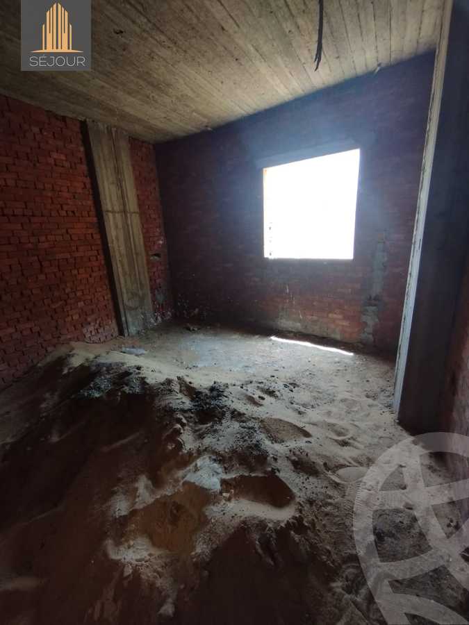 https://aqarmap.com.eg/ar/listing/4340396-for-sale-cairo-6th-of-october-el-tawsaat-el-shamalya-lhy-300
