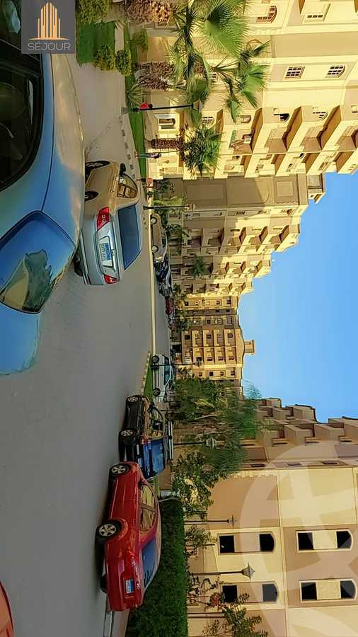 https://aqarmap.com.eg/en/listing/4458468-for-sale-cairo-6th-of-october-hadaeq-october-kmbwnd-fy-hdyq-ktwbr-comex-garden