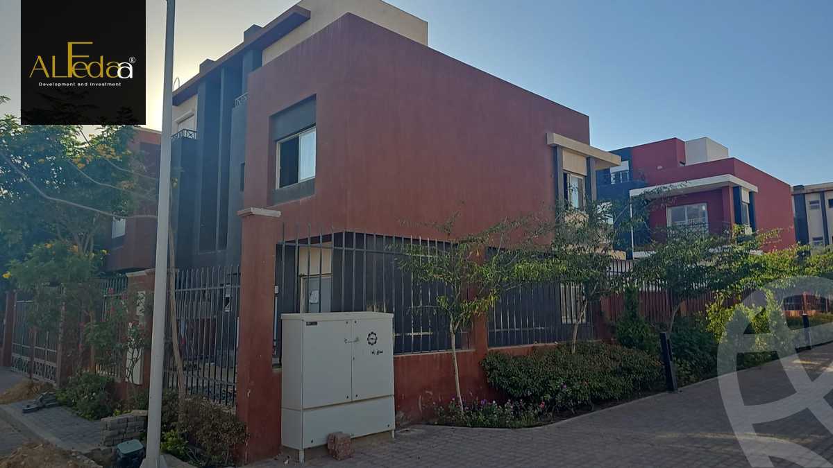 https://aqarmap.com.eg/ar/listing/5900075-for-sale-cairo-el-sheikh-zayed-city-compounds-continental-residence