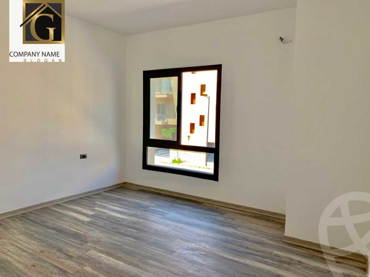 https://aqarmap.com.eg/ar/listing/4052060-for-sale-cairo-el-sheikh-zayed-city-compounds-in-sheikh-zayed-beverly-hills