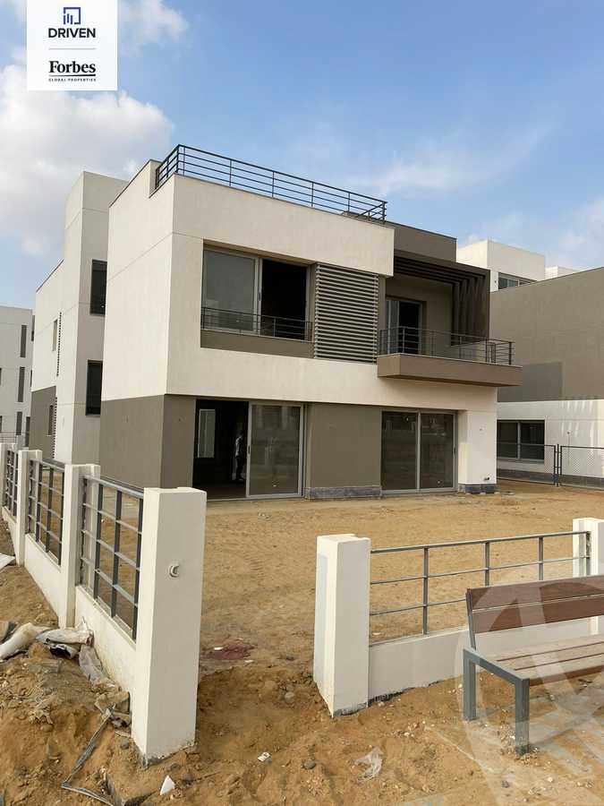 https://aqarmap.com.eg/ar/listing/4839812-for-sale-cairo-new-cairo-compounds-white-residence-upwyde