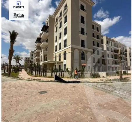 https://aqarmap.com.eg/ar/listing/4887256-for-sale-cairo-el-sheikh-zayed-city-compounds-kmbwnd-fyldj-wyst-dr-llttwyr