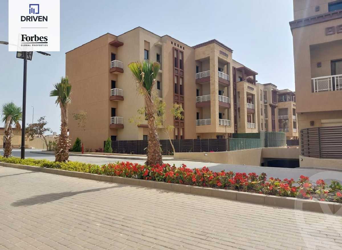 https://aqarmap.com.eg/en/listing/5020285-for-sale-cairo-el-sheikh-zayed-city-lshykh-zyd-ljdyd-zayed-greens-4-compound-location