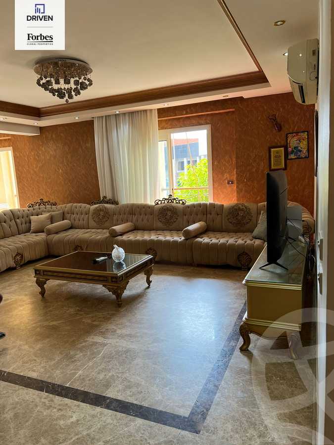 https://aqarmap.com.eg/en/listing/5256293-for-sale-cairo-el-sheikh-zayed-city-compounds-hadayek-el-mohandiseen