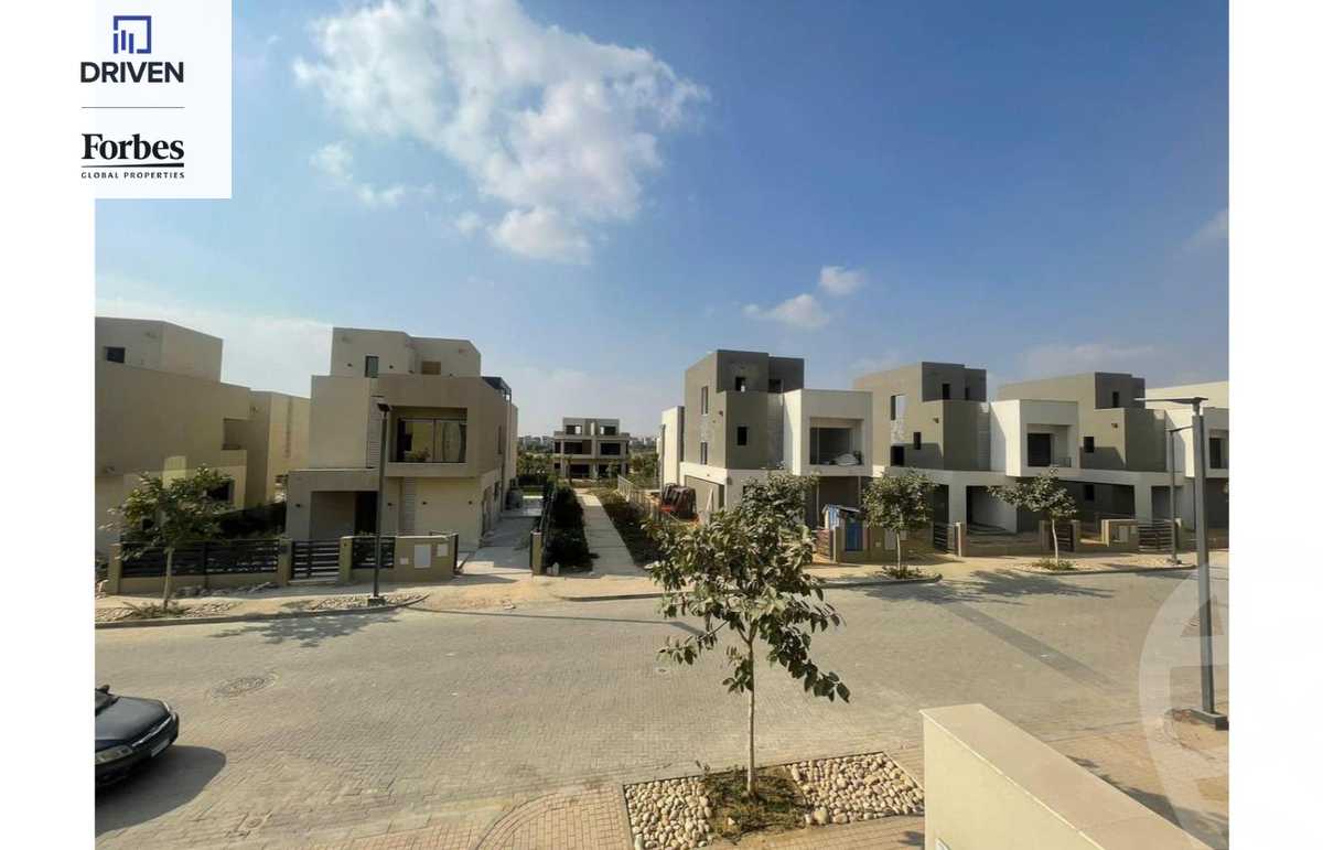 https://aqarmap.com.eg/ar/listing/5256860-for-sale-cairo-6th-of-october-compounds-the-crown
