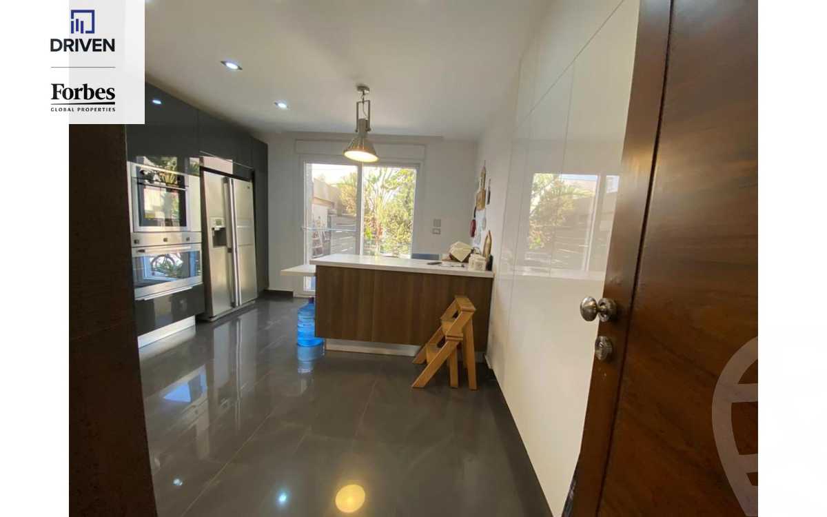 https://aqarmap.com.eg/en/listing/5263863-for-sale-cairo-el-sheikh-zayed-city-compounds-el-karma-4