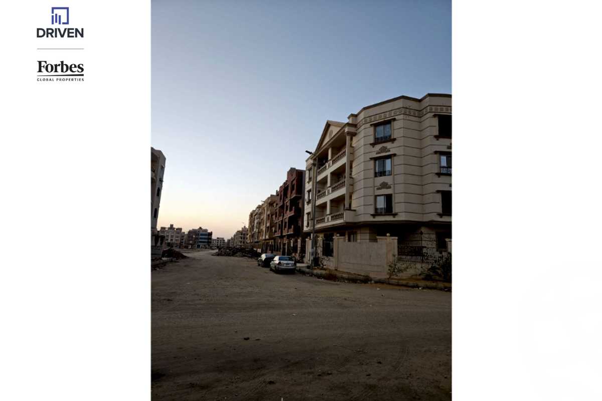 https://aqarmap.com.eg/ar/listing/5274274-for-sale-cairo-6th-of-october-ganob-el-ahyaaa-hay-el-andalous