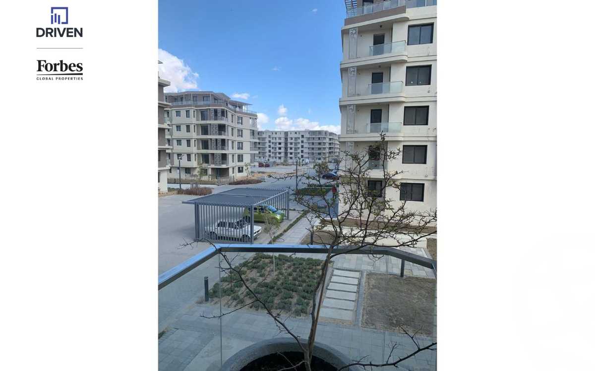 https://aqarmap.com.eg/ar/listing/5277167-for-sale-cairo-6th-of-october-hadaeq-october-kmbwnd-fy-hdyq-ktwbr-badya-compound-palm-hills