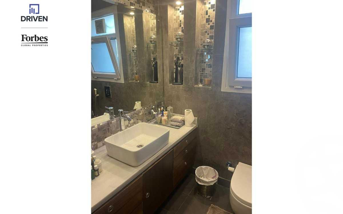 https://aqarmap.com.eg/ar/listing/5279682-for-sale-cairo-el-sheikh-zayed-city-compounds-el-karma-4