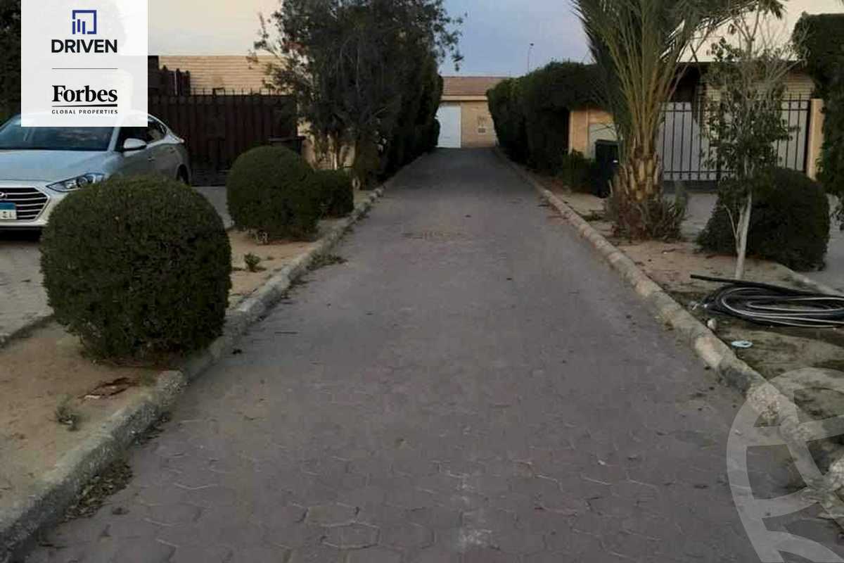 https://aqarmap.com.eg/en/listing/5280552-for-sale-cairo-el-sheikh-zayed-city-compounds-el-rabwa