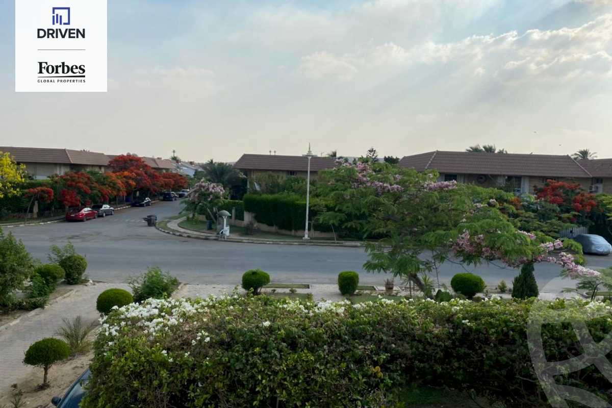 https://aqarmap.com.eg/en/listing/5280552-for-sale-cairo-el-sheikh-zayed-city-compounds-el-rabwa