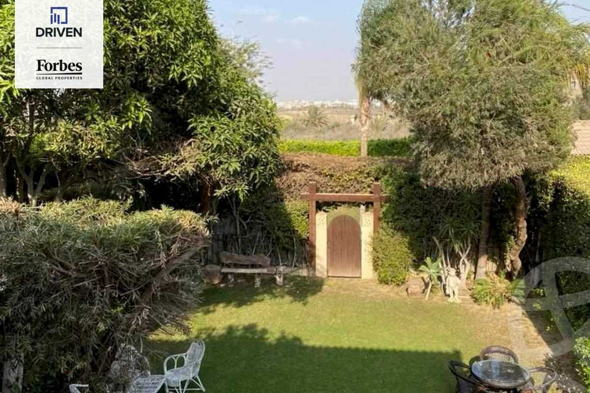 https://aqarmap.com.eg/en/listing/5280552-for-sale-cairo-el-sheikh-zayed-city-compounds-el-rabwa