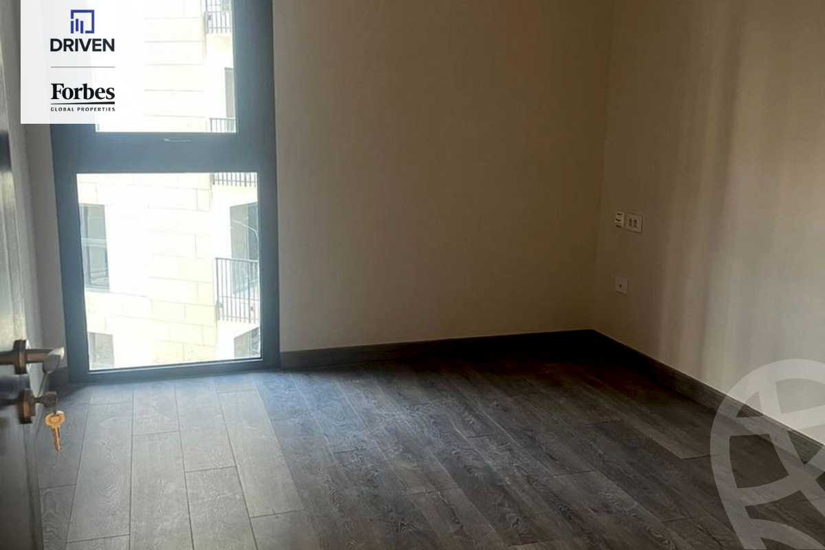 https://aqarmap.com.eg/en/listing/5305526-for-sale-cairo-el-sheikh-zayed-city-compounds-zyd-wr-llttwyr-park-side-residences