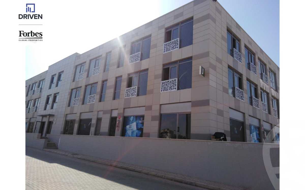 https://aqarmap.com.eg/ar/listing/5309781-for-sale-cairo-el-sheikh-zayed-city-compounds-the-courtyard