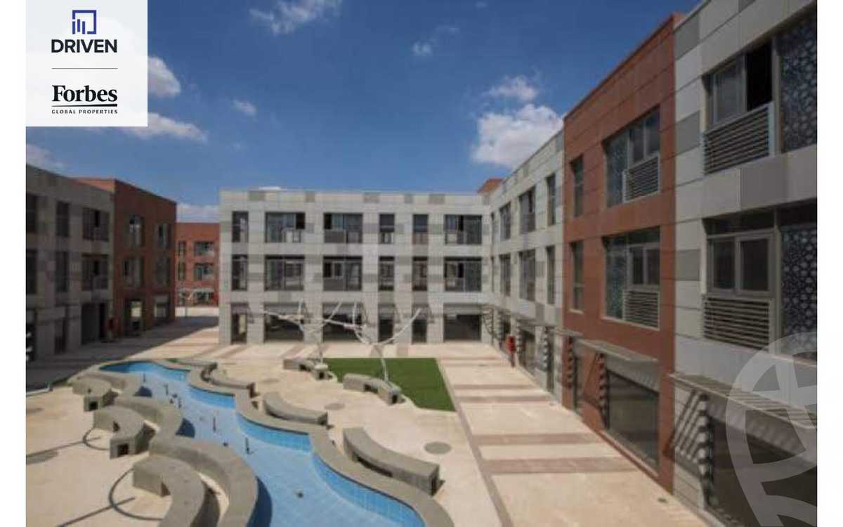 https://aqarmap.com.eg/ar/listing/5309861-for-sale-cairo-el-sheikh-zayed-city-compounds-the-courtyard