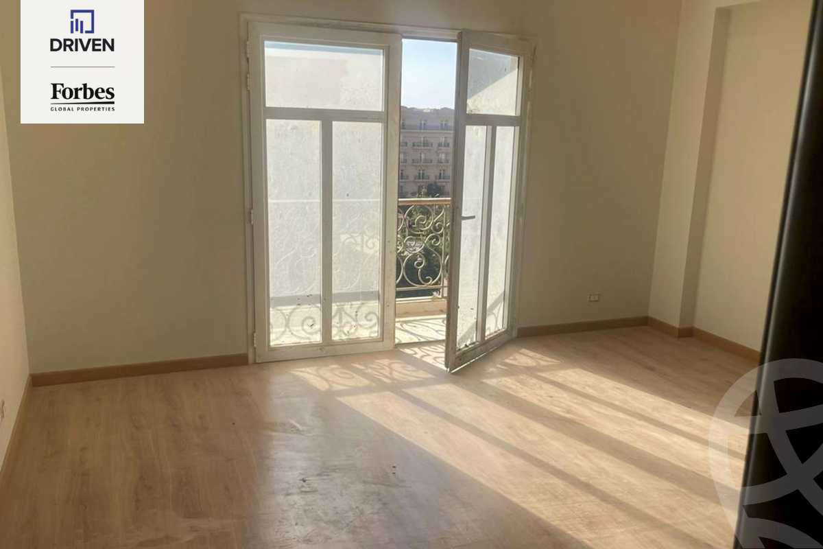 https://aqarmap.com.eg/en/listing/5325900-for-sale-cairo-new-cairo-compounds-hyde-park-centre-ville-hyde-park