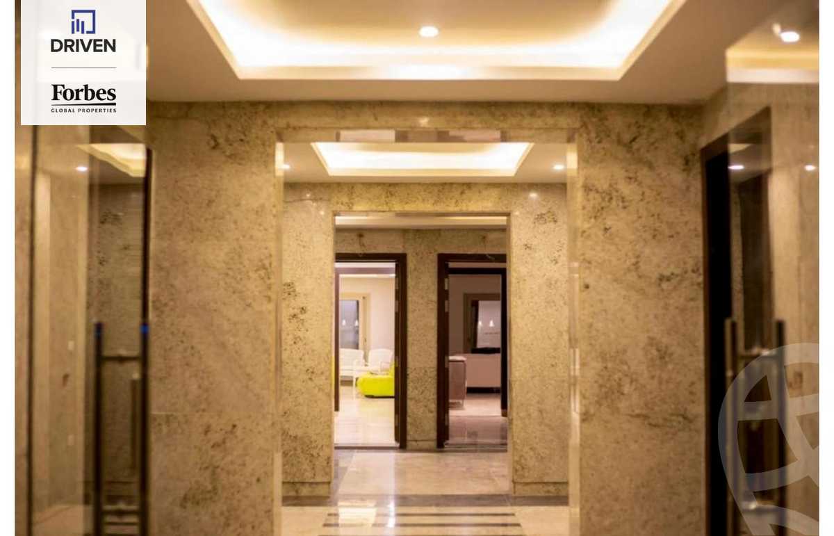 https://aqarmap.com.eg/ar/listing/5404948-for-sale-cairo-new-cairo-compounds-moon-valley