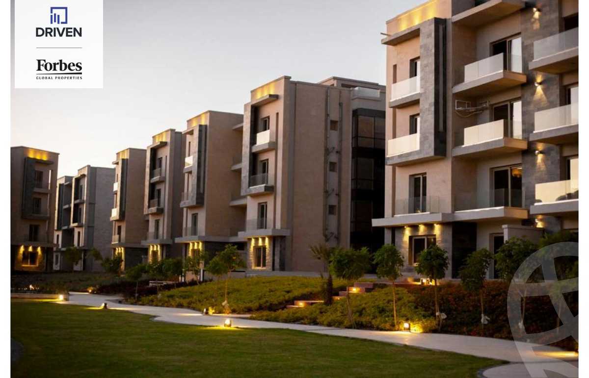https://aqarmap.com.eg/ar/listing/5404948-for-sale-cairo-new-cairo-compounds-moon-valley