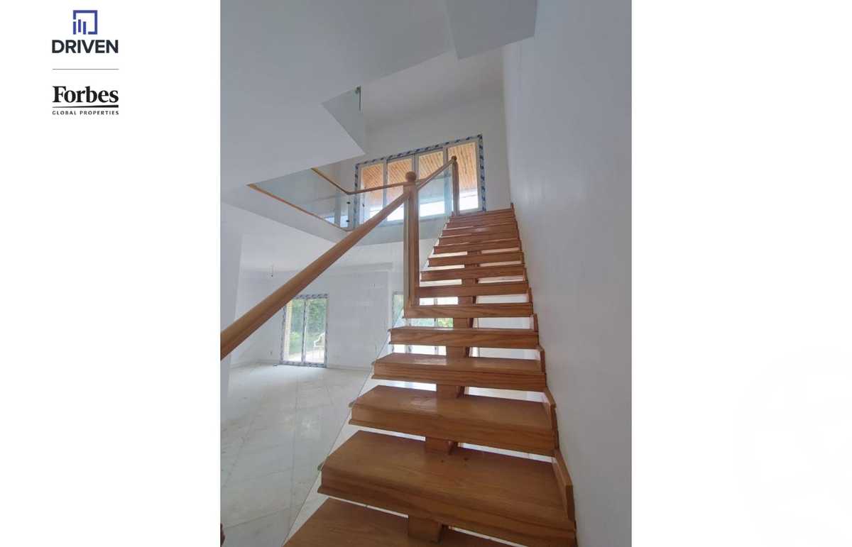 https://aqarmap.com.eg/en/listing/5405126-for-sale-cairo-el-sheikh-zayed-city-compounds-el-rabwa