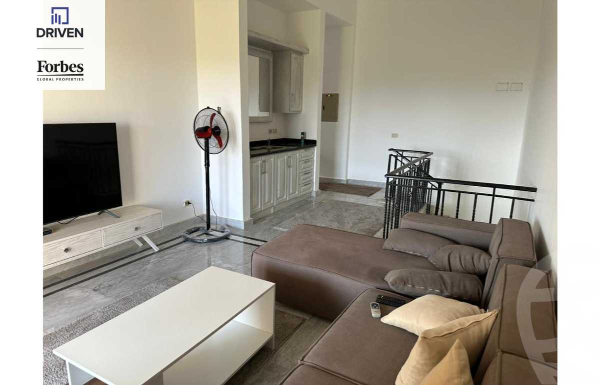 https://aqarmap.com.eg/en/listing/5405126-for-sale-cairo-el-sheikh-zayed-city-compounds-el-rabwa