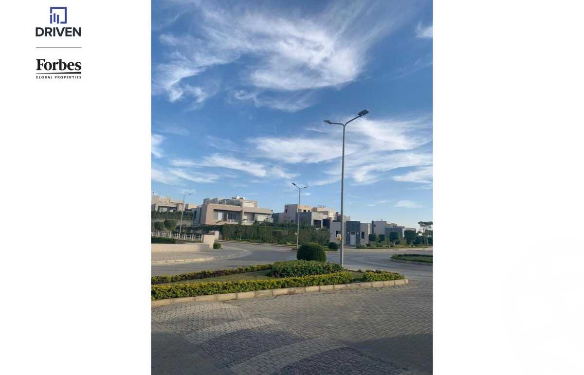 https://aqarmap.com.eg/ar/listing/5412860-for-sale-cairo-el-sheikh-zayed-city-compounds-el-karma-4