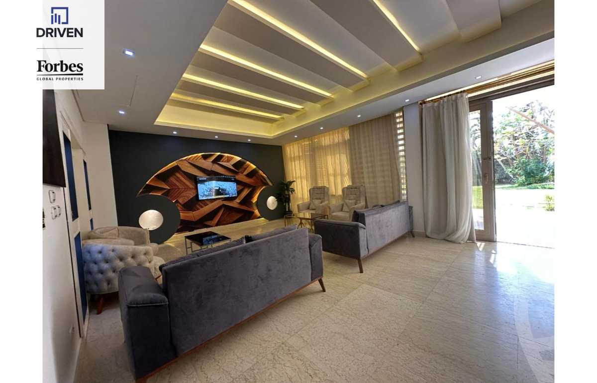https://aqarmap.com.eg/ar/listing/5416247-for-sale-cairo-el-sheikh-zayed-city-compounds-kmbwnd-ljry-swdyk