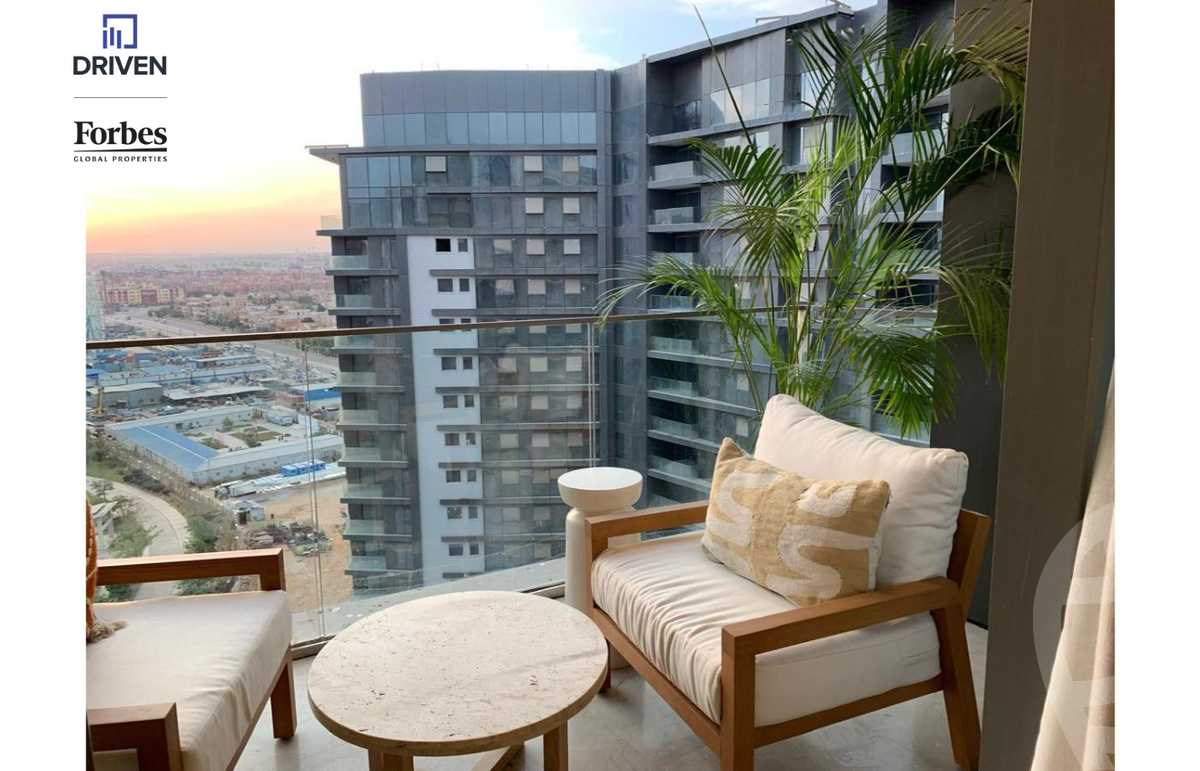 https://aqarmap.com.eg/en/listing/5435655-for-sale-cairo-el-sheikh-zayed-city-compounds-zyd-wr-llttwyr-park-towers-zed-el-sheikh-zayed-compound