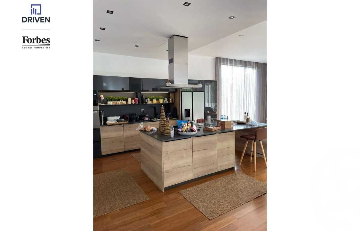 https://aqarmap.com.eg/en/listing/5462718-for-sale-cairo-el-sheikh-zayed-city-compounds-kmbwnd-ljry-swdyk