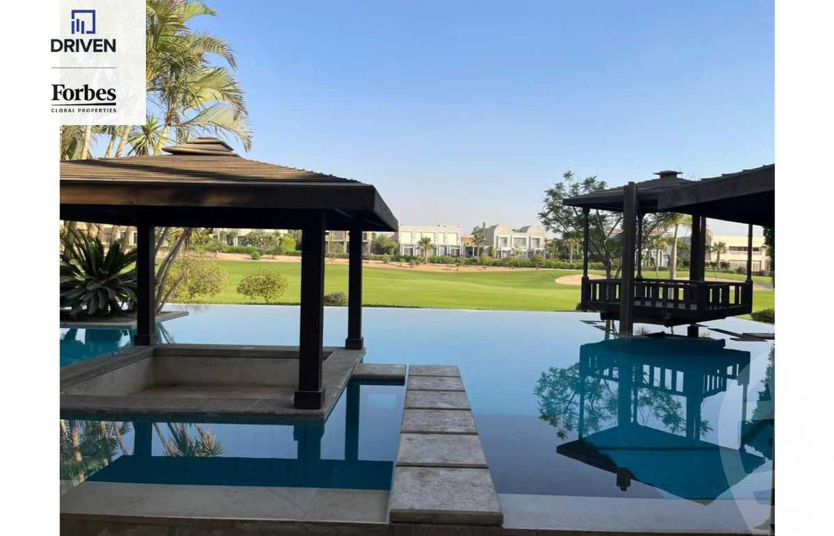 https://aqarmap.com.eg/en/listing/5463078-for-sale-cairo-el-sheikh-zayed-city-compounds-kmbwnd-ljry-swdyk
