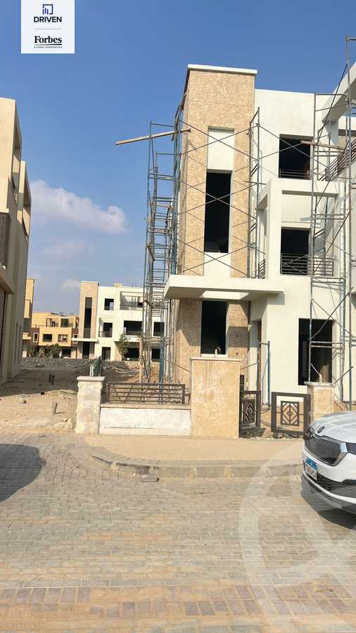https://aqarmap.com.eg/en/listing/5579916-for-sale-cairo-6th-of-october-compounds-new-giza-kingsrange-new-giza
