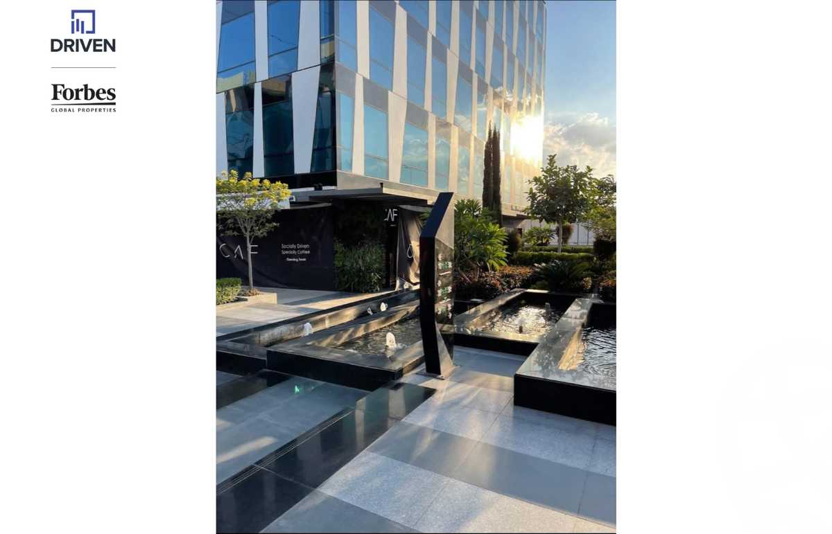 https://aqarmap.com.eg/en/listing/5618973-for-sale-cairo-el-sheikh-zayed-city-compounds-brk-stryt-mwl-sky