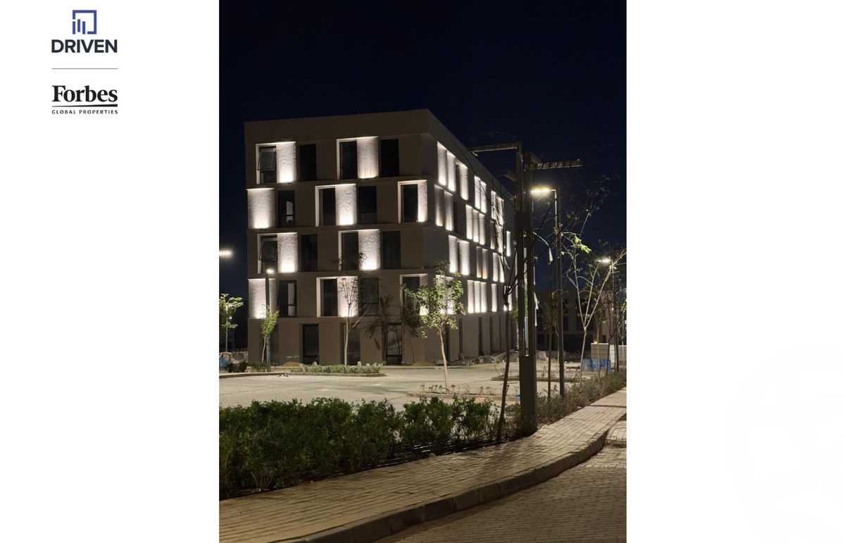 https://aqarmap.com.eg/en/listing/5626857-for-sale-cairo-6th-of-october-hadaeq-october-kmbwnd-fy-hdyq-ktwbr-o-west-w-byzns-dystrykt-wrskwm-llttwyr