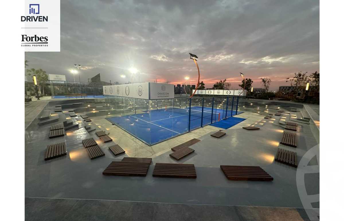 https://aqarmap.com.eg/en/listing/5626857-for-sale-cairo-6th-of-october-hadaeq-october-kmbwnd-fy-hdyq-ktwbr-o-west-w-byzns-dystrykt-wrskwm-llttwyr