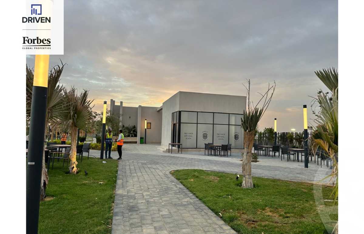 https://aqarmap.com.eg/en/listing/5626857-for-sale-cairo-6th-of-october-hadaeq-october-kmbwnd-fy-hdyq-ktwbr-o-west-w-byzns-dystrykt-wrskwm-llttwyr