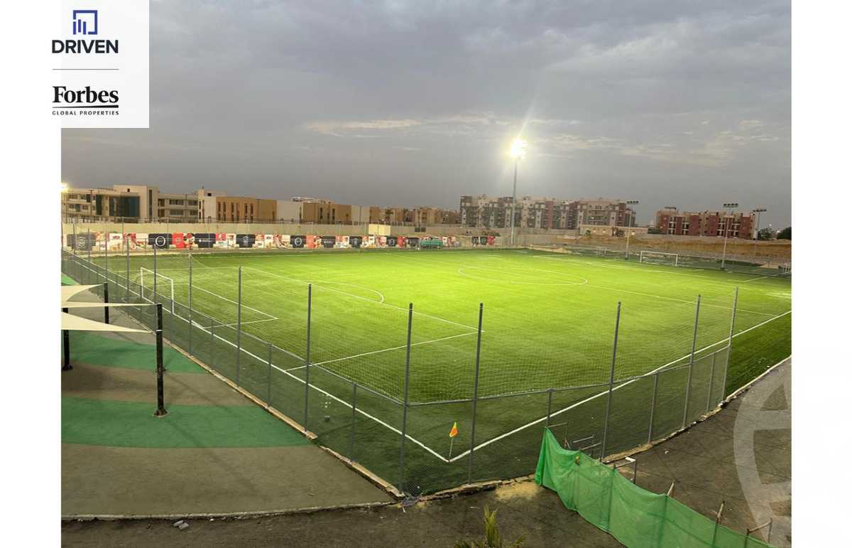 https://aqarmap.com.eg/en/listing/5626857-for-sale-cairo-6th-of-october-hadaeq-october-kmbwnd-fy-hdyq-ktwbr-o-west-w-byzns-dystrykt-wrskwm-llttwyr