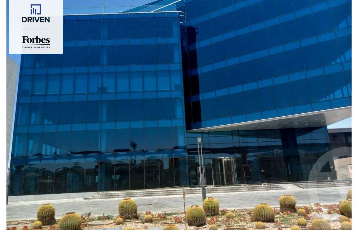 https://aqarmap.com.eg/en/listing/5638276-for-rent-cairo-new-cairo-90th-street-south-teseen-st