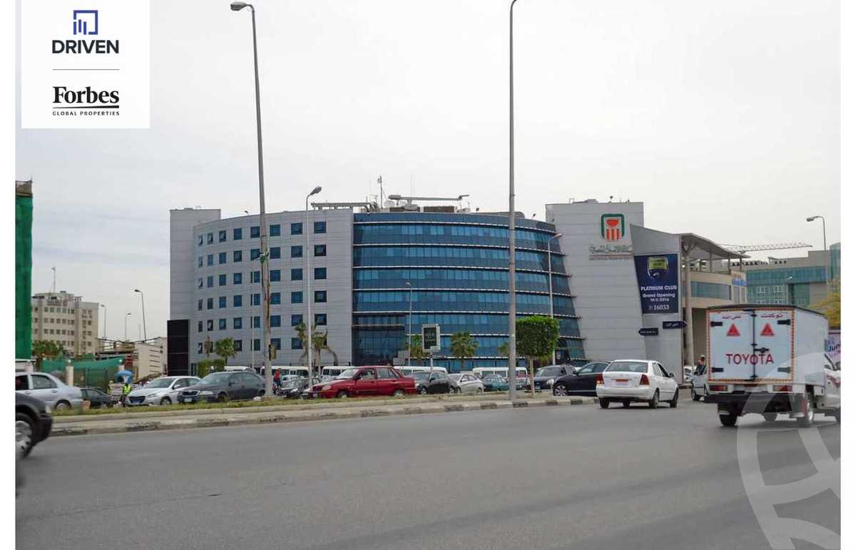 https://aqarmap.com.eg/en/listing/5638276-for-rent-cairo-new-cairo-90th-street-south-teseen-st