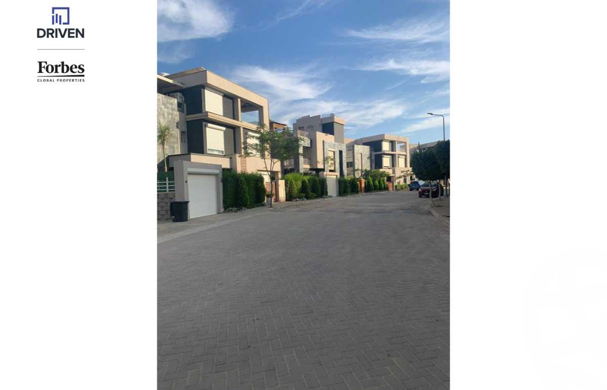 https://aqarmap.com.eg/en/listing/5640461-for-sale-cairo-el-sheikh-zayed-city-compounds-el-karma-4