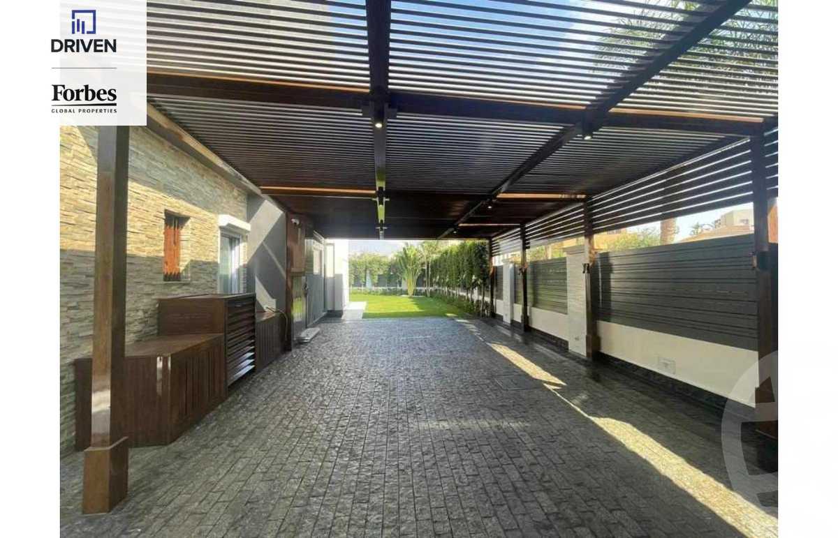 https://aqarmap.com.eg/ar/listing/5643650-for-sale-cairo-el-sheikh-zayed-city-compounds-kmbwnd-ljry-swdyk