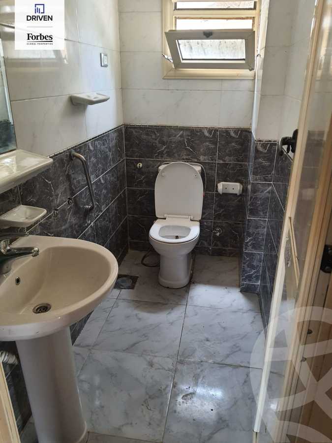 https://aqarmap.com.eg/en/listing/5664157-for-sale-cairo-6th-of-october-featured-neighborhood