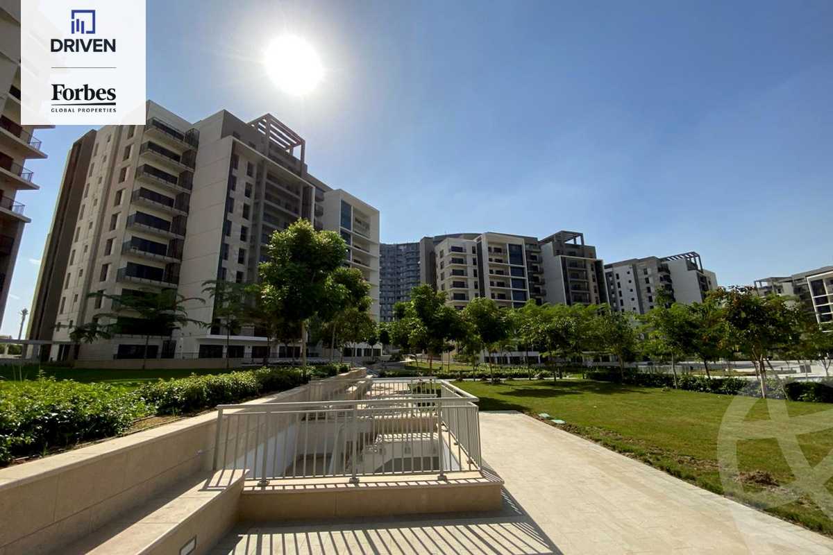 https://aqarmap.com.eg/en/listing/5705954-for-sale-cairo-el-sheikh-zayed-city-compounds-zyd-wr-llttwyr-z-tower