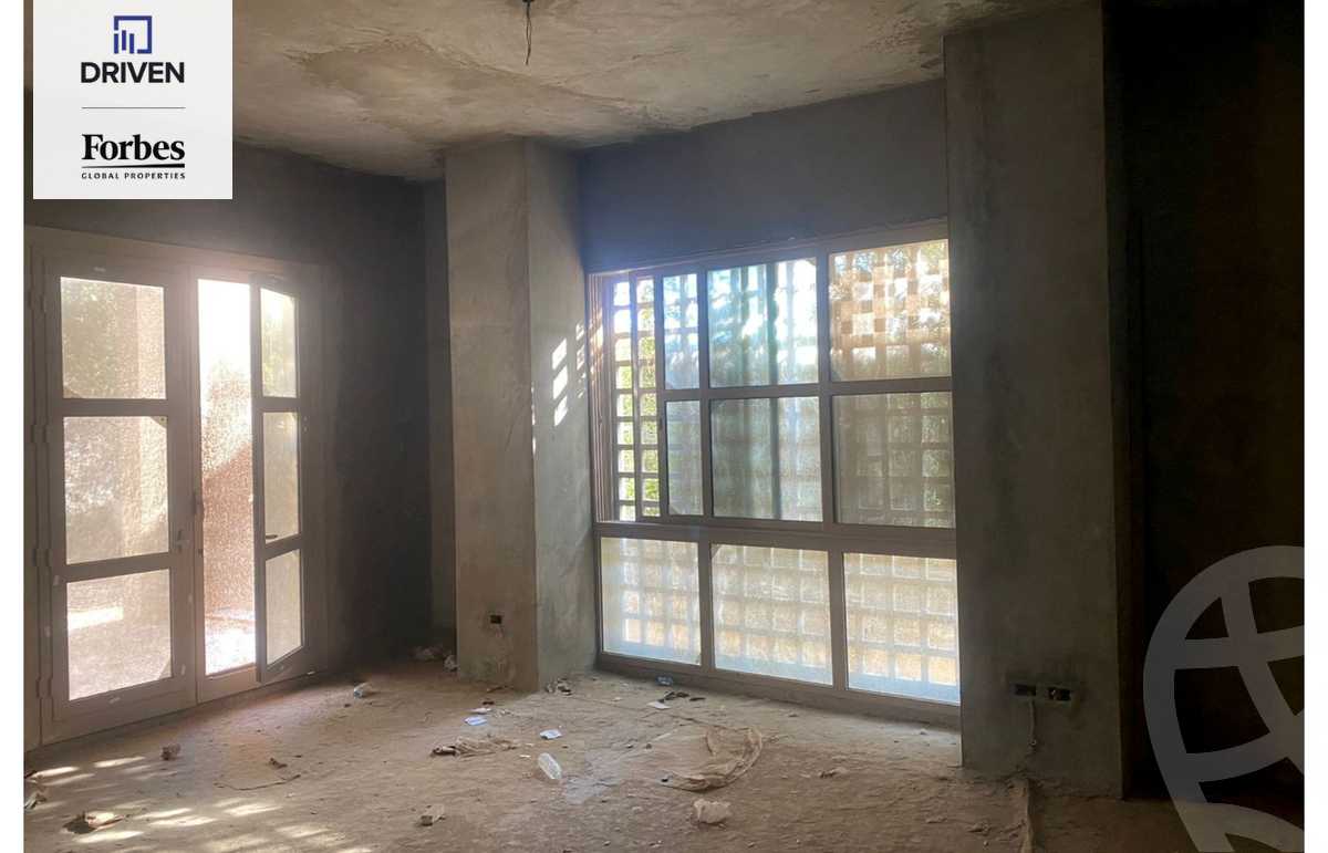 https://aqarmap.com.eg/ar/listing/5717241-for-sale-cairo-el-sheikh-zayed-city-compounds-kmbwnd-ljry-swdyk