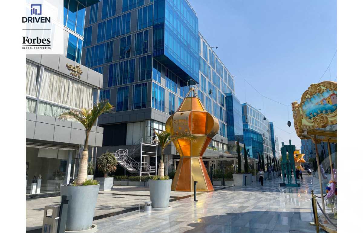 https://aqarmap.com.eg/en/listing/5717451-for-sale-cairo-el-sheikh-zayed-city-compounds-capital-business-park