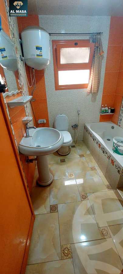 https://aqarmap.com.eg/en/listing/4324018-for-sale-cairo-el-zaytun-lzytwn-lshrqy-toman-bai-st