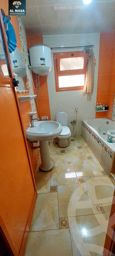 https://aqarmap.com.eg/en/listing/4324018-for-sale-cairo-el-zaytun-lzytwn-lshrqy-toman-bai-st
